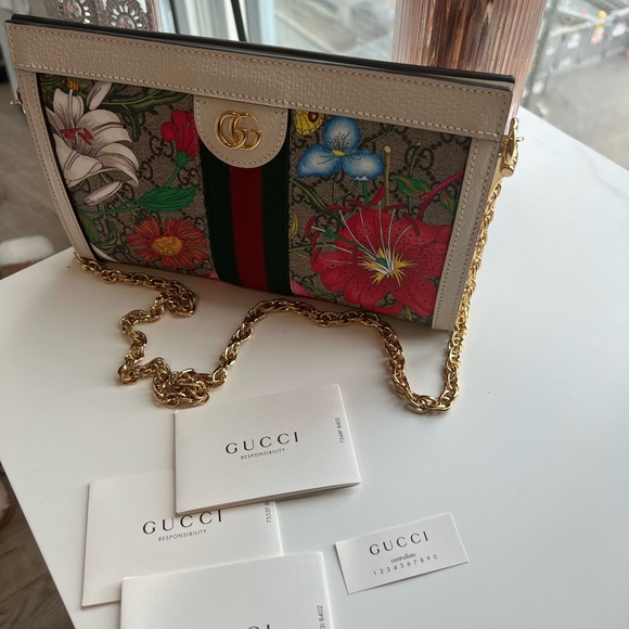 Authentic Gucci Ophidia Flora Shoulder Bag - Picture 2 of 7